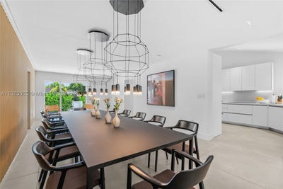 /international/us/9033-emerson-ave-surfside-fl-110100816422/