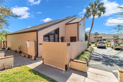 /international/us/2447-ne-7th-street-ocala-fl-110097711678/
