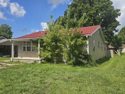 /international/us/2011-arkansas-avenue-poplar-bluff-mo-110101447439/