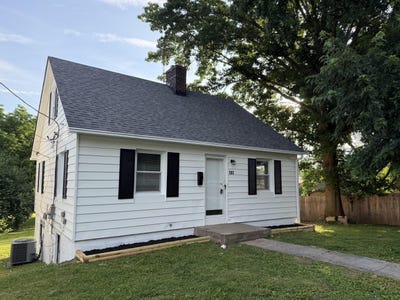 /international/us/203-w-elm-street-nicholasville-ky-110108282638/