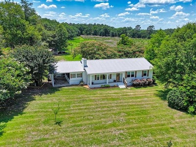 /international/us/851-old-newton-rd-pelham-ga-110108191188/