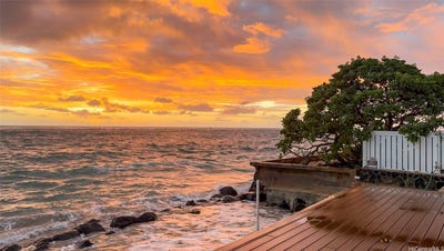 /international/us/53-853-kamehameha-highway-hauula-hi-110107573281/