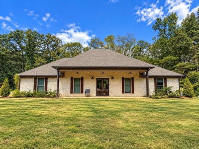 /international/us/170-winery-road-fulton-ms-110110324509/