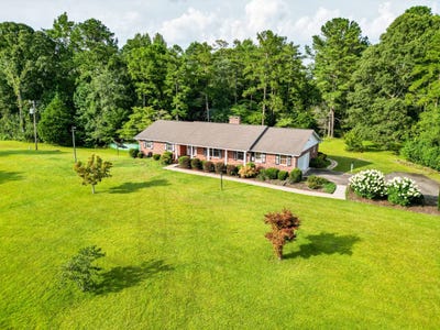 /international/us/6719-west-pont-road-lagrange-ga-110101088164/