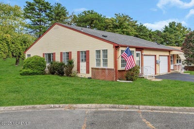 /international/us/9-juniper-lane-whiting-nj-110107479643/