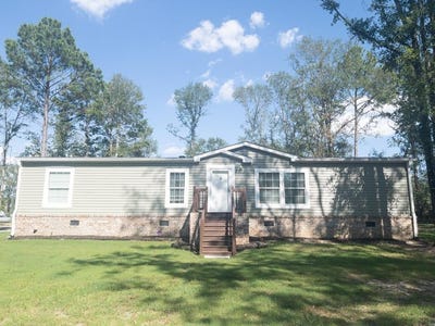 /international/us/240-hawk-trail-vidalia-ga-110101223075/