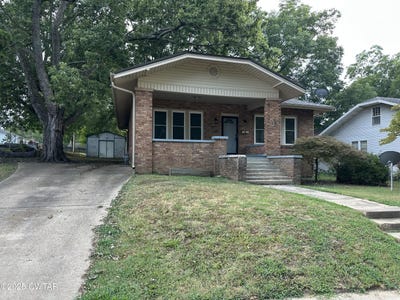 /international/us/33-w-end-avenue-mckenzie-tn-110101608635/