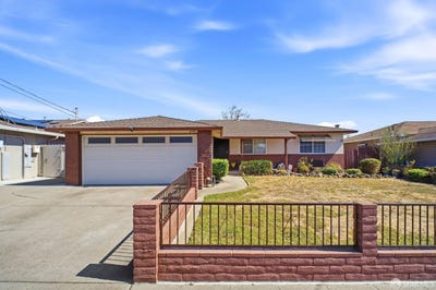 /international/us/28054-bunting-street-hayward-ca-110120137236/