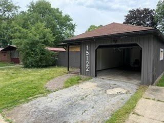 /international/us/15122-meadow-lane-dolton-il-110108636839/