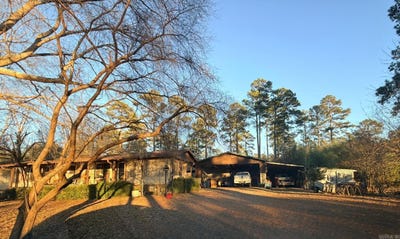 /international/us/413-ouachita-15-chidester-ar-110108304822/