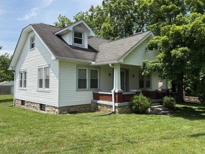 /international/us/463-cardwell-lane-frankfort-ky-110108452235/
