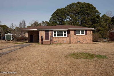 /international/us/1380-lake-cole-road-midway-park-nc-110105709992/