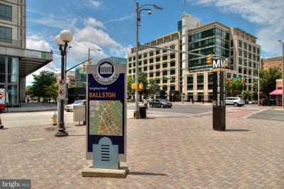 /international/us/229-n-george-mason-drive-arlington-va-110100269762/