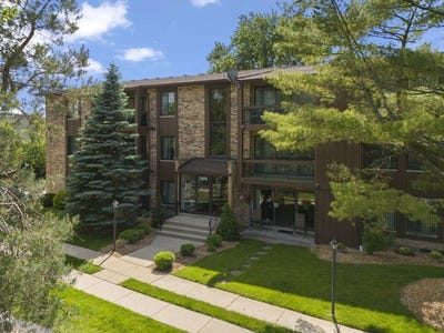 /international/us/7505-175th-street-tinley-park-il-110110295217/