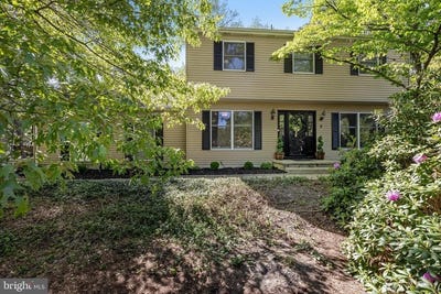 /international/us/8-yorkshire-drive-medford-nj-110108387507/