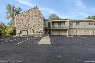 /international/us/3865-lone-pine-road-west-bloomfield-twp-mi-110107072375/
