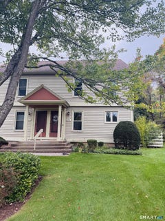 /international/us/65-colonial-hill-drive-wallingford-ct-110120721272/