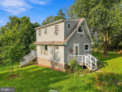 /international/us/274-granny-smith-road-linden-va-110110277839/