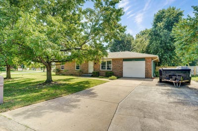 /international/us/1020-gretchen-street-nixa-mo-110100872228/