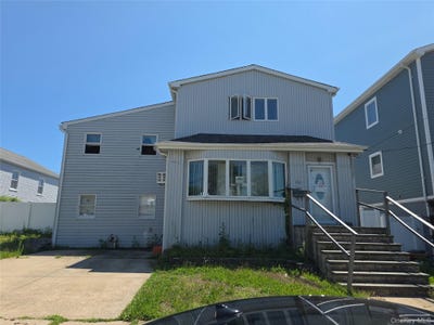 /international/us/39-kent-road-island-park-ny-110109455642/
