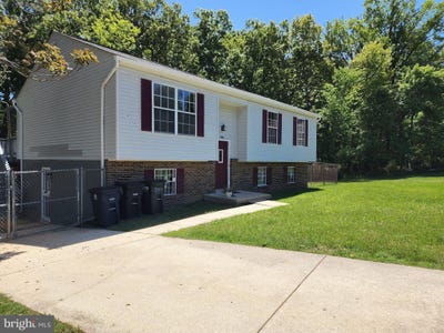 /international/us/2904-white-pine-court-temple-hills-md-110108493445/