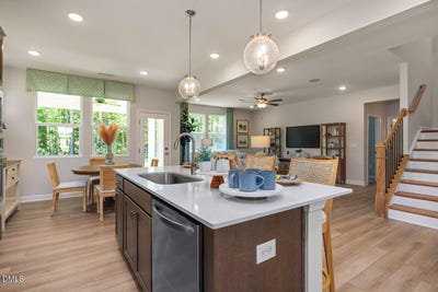 /international/us/331-queensferry-lane-southern-pines-nc-110108218157/