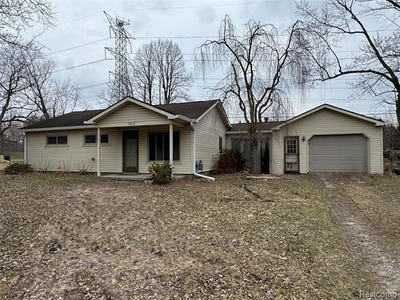 /international/us/7012-tappon-drive-independence-twp-mi-110106754676/