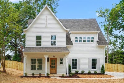 /international/us/7925-large-oak-lane-mint-hill-nc-110107731213/