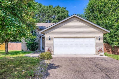 /international/us/38606-glacier-drive-north-branch-mn-110101178502/?lang=en