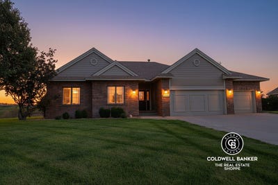 /international/us/1704-grandview-drive-e-garden-city-ks-110102740740/