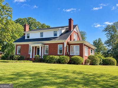/international/us/1405-vernon-street-lagrange-ga-110120661332/