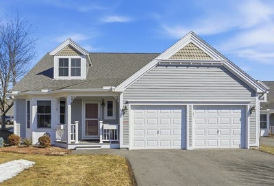 /international/us/3-strawberry-lane-hudson-ma-110108399354/