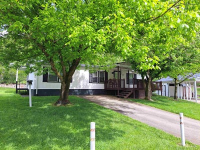 /international/us/103-pinehurst-drive-huntington-wv-110107547907/