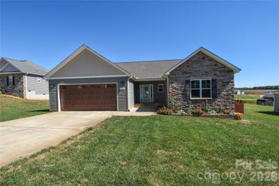 /international/us/148-greythorn-drive-statesville-nc-110120065669/