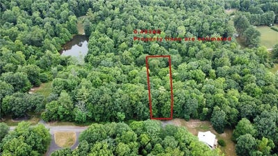 /international/us/cabin-village-1028-hillsville-va-110093084610/