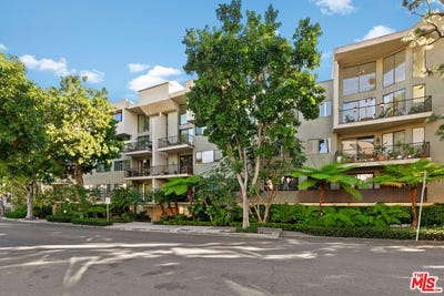 /international/us/9000-cynthia-st-west-hollywood-ca-110106308909/