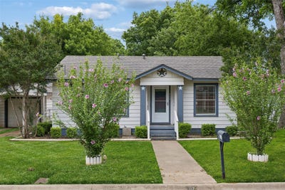 /international/us/117-moon-street-cleburne-tx-110108259241/