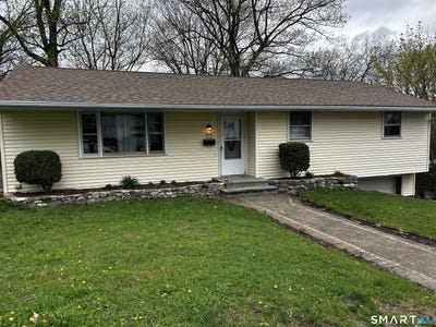 /international/us/87-worcester-avenue-waterbury-ct-110107489617/