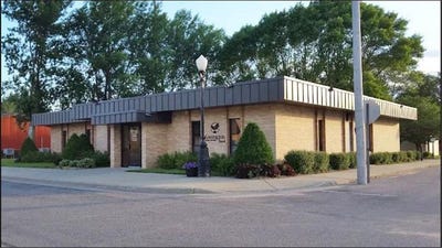 /international/us/201-main-street-elrosa-mn-110102626079/