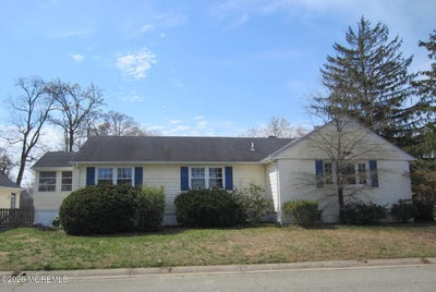 /international/us/407-church-street-middletown-nj-110107390308/