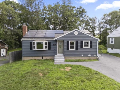 /international/us/217-beths-avenue-bristol-ct-110101128126/?lang=en