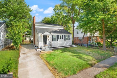 /international/us/5110-mangum-road-college-park-md-110120424497/