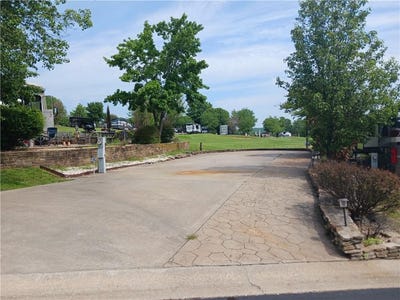 /international/us/1229-county-road-663-lot-313-oak-grove-ar-110081895289/