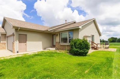 /international/us/1025-tamarack-place-new-richmond-wi-110101147975/