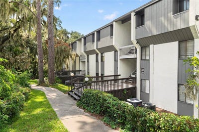 /international/us/2842-sw-14th-drive-gainesville-fl-110119637279/