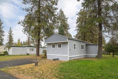 /international/us/34124-n-newport-hwy-chattaroy-wa-110119727626/