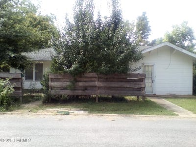 /international/us/131-maple-avenue-dekalb-ms-110101985195/