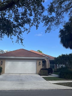 /international/us/144-hampton-circle-jupiter-fl-110106433503/