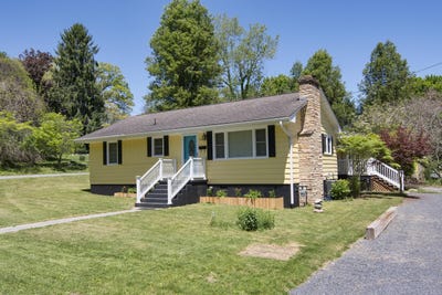 /international/us/304-harris-lewisburg-wv-110108449790/