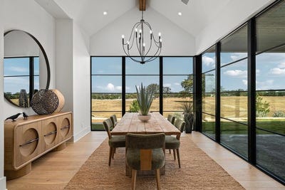 /international/us/515-interlaken-st-fredericksburg-tx-110110299557/